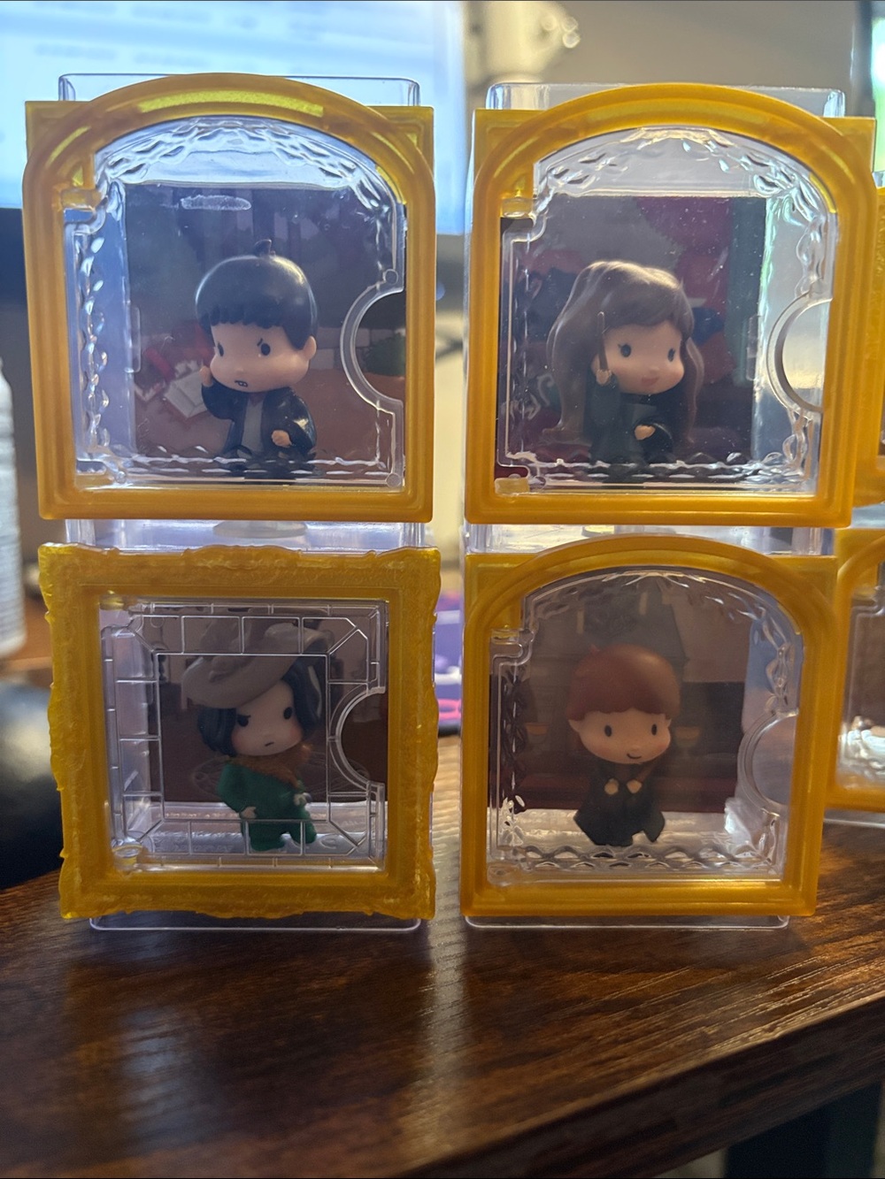 Set of 8 Miniature Harry Potter Character Figures in Display Cases